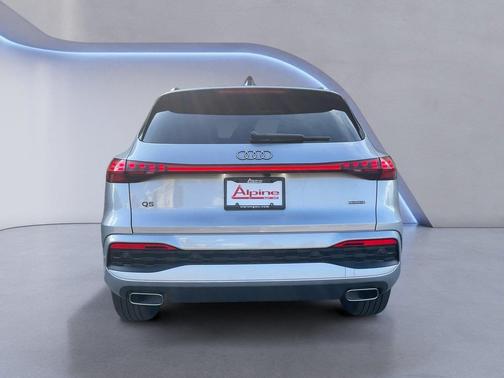 Florett Silver Metallic 2025 Audi Q5 Premium TFSI quattro S tronic