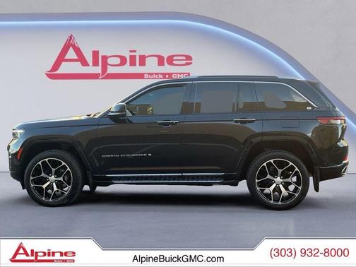 2022 Jeep Grand Cherokee Summit