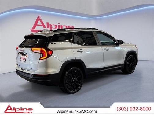 2022 GMC Terrain SLE