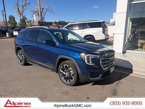 Marine Metallic 2023 GMC Terrain SLT