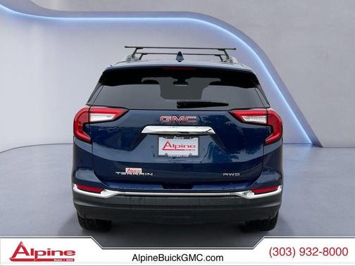 Marine Metallic 2023 GMC Terrain SLT