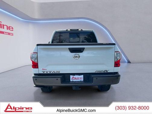2018 Nissan Titan PRO-4X
