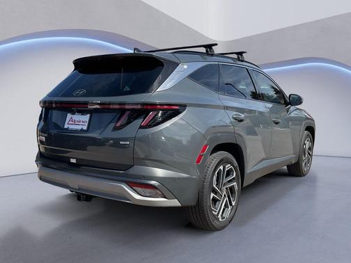 Ecotronic Gray 2025 Hyundai TUCSON Limited