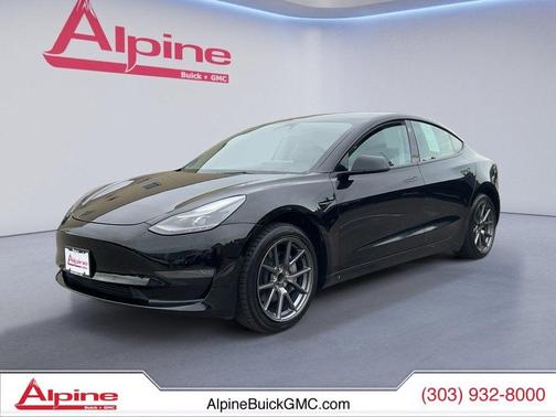 2022 Tesla Model 3 Standard Range