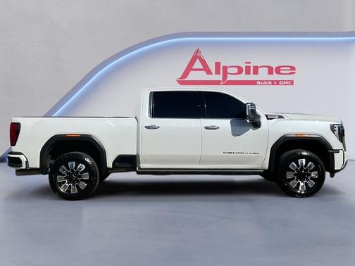 White Frost Tricoat 2025 GMC Sierra 3500 Denali