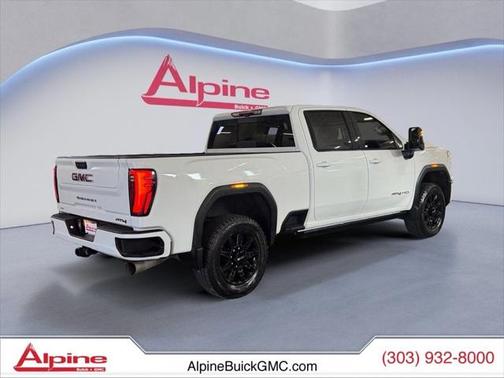 2024 GMC Sierra 2500 AT4