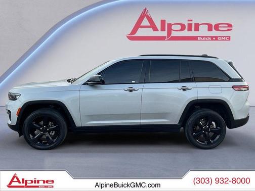 2022 Jeep Grand Cherokee Altitude