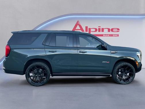 2026 GMC Yukon 4WD AT4