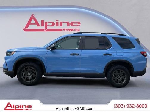 Diffused Sky Pearl 2025 Honda Pilot TrailSport