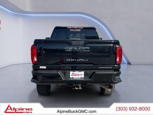 Black 2021 GMC Sierra 2500 Denali