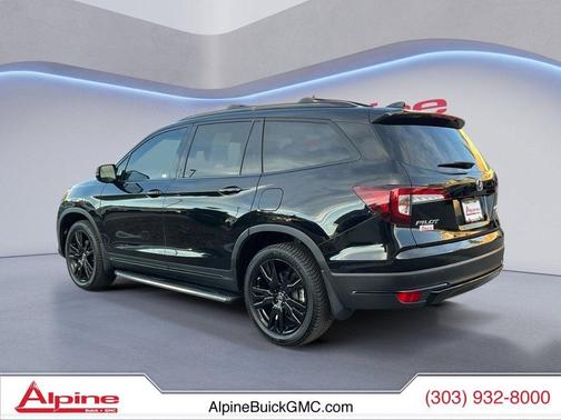 2022 Honda Pilot AWD Black Edition