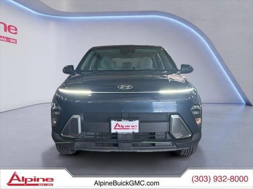 2024 Hyundai KONA SE