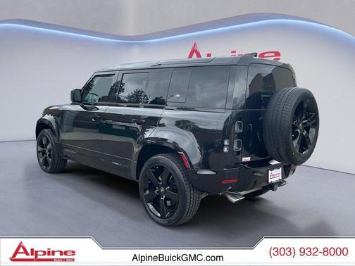Santorini Black Metallic 2023 Land Rover Defender 110 V8