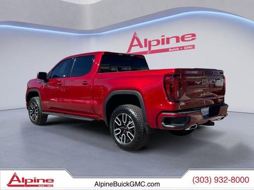 2025 GMC Sierra 1500 AT4