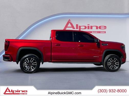 2025 GMC Sierra 1500 AT4
