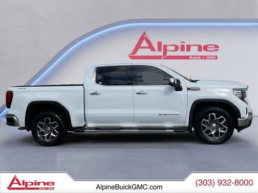 Summit White 2022 GMC Sierra 1500 SLT