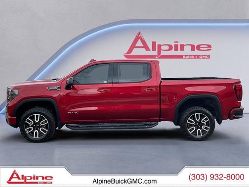 2024 GMC Sierra 1500 AT4