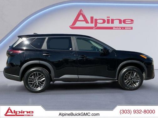 Super Black 2024 Nissan Rogue S