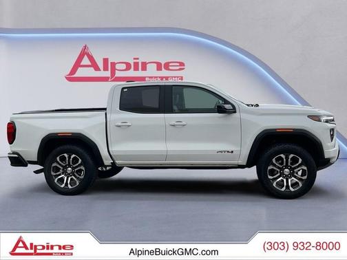 2024 GMC Canyon AT4