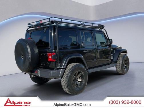 Black Clearcoat 2020 Jeep Wrangler Unlimited Sahara