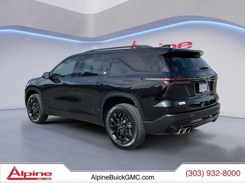 2024 Chevrolet Traverse LT