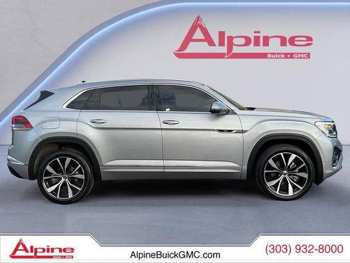 2024 Volkswagen Atlas Cross Sport 2.0T SEL Premium