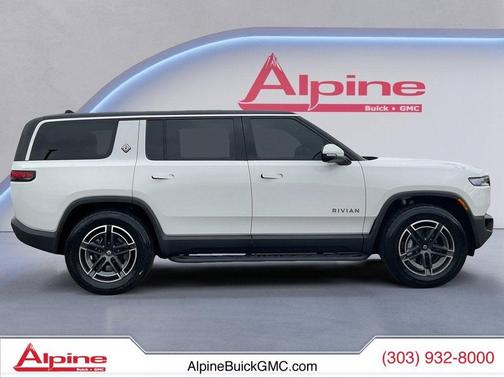 2025 Rivian R1S Adventure Dual Motor Large Pack