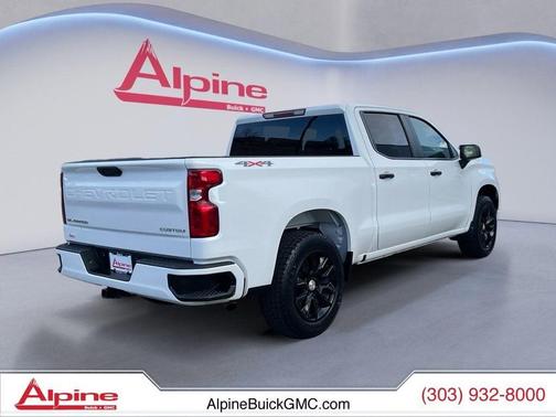 2022 Chevrolet Silverado 1500 Custom