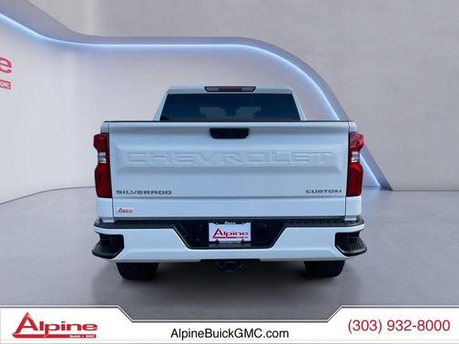 2022 Chevrolet Silverado 1500 Custom