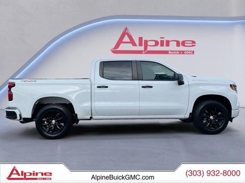 2022 Chevrolet Silverado 1500 Custom