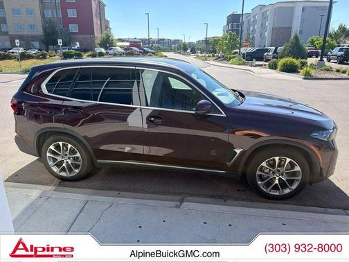Ametrin Metallic 2025 BMW X5 xDrive40i