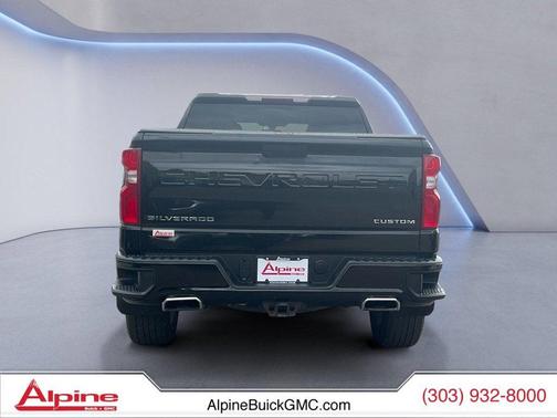 2020 Chevrolet Silverado 1500 Custom