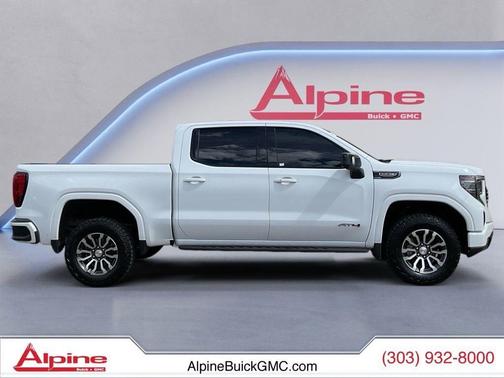 Summit White 2023 GMC Sierra 1500 AT4