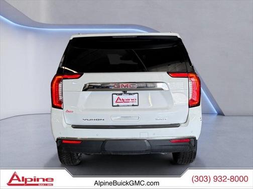 2023 GMC Yukon SLT
