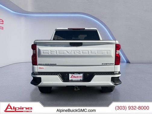 2023 Chevrolet Silverado 1500 Custom