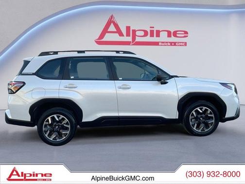 2025 Subaru Forester Base