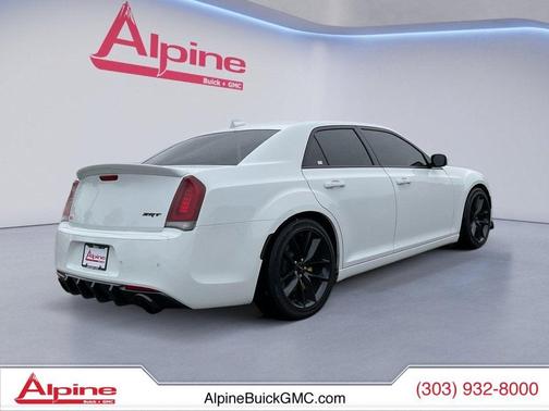 2023 Chrysler 300 C
