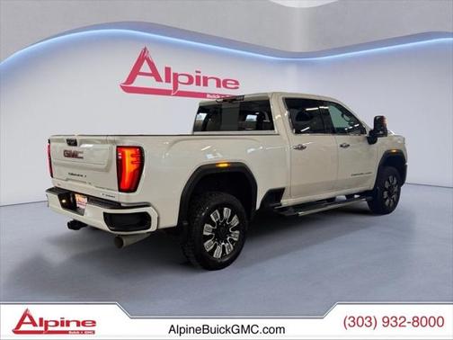 2024 GMC Sierra 2500 Denali
