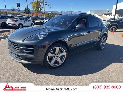 2021 Porsche Macan S