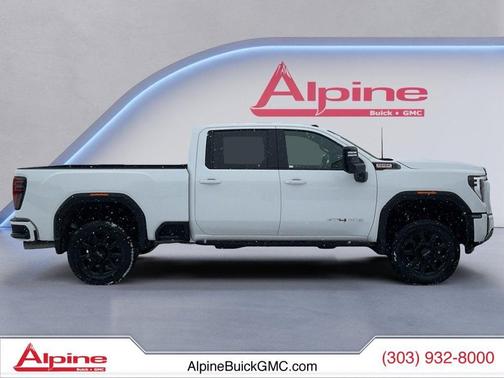 2024 GMC Sierra 2500 AT4