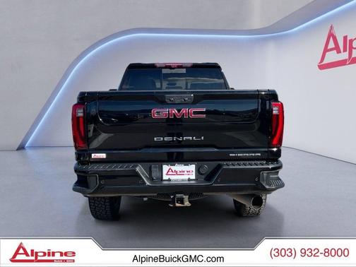 2024 GMC Sierra 2500 Denali
