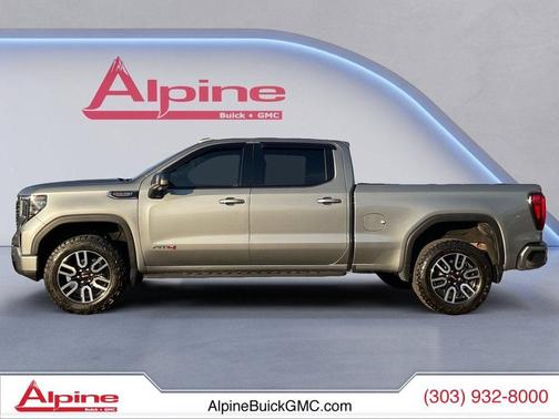 2023 GMC Sierra 1500 AT4