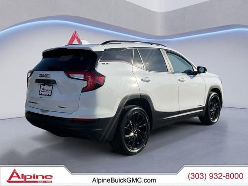 Summit White 2023 GMC Terrain SLE