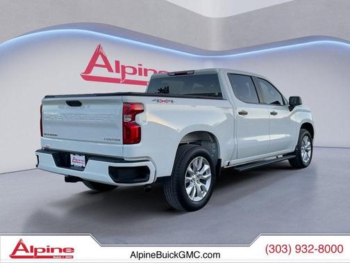 2022 Chevrolet Silverado 1500 Custom