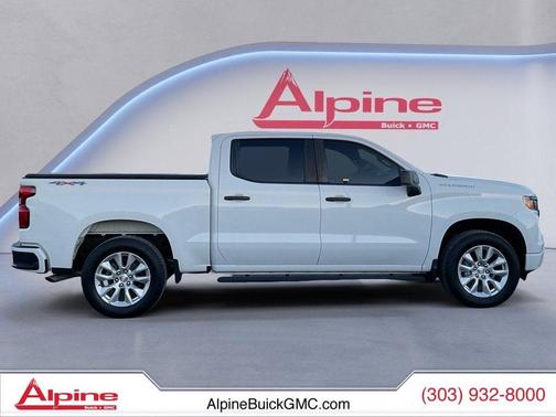 2022 Chevrolet Silverado 1500 Custom