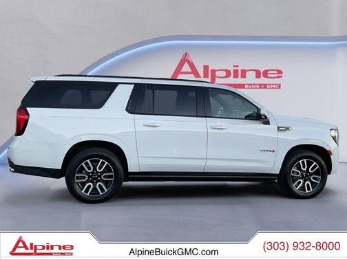 2023 GMC Yukon XL 4WD AT4