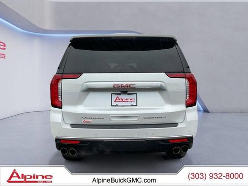 White Frost Tricoat 2022 GMC Yukon XL Denali