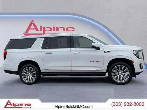 White Frost Tricoat 2022 GMC Yukon XL Denali
