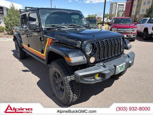 Black Clearcoat 2023 Jeep Gladiator Willys 4x4
