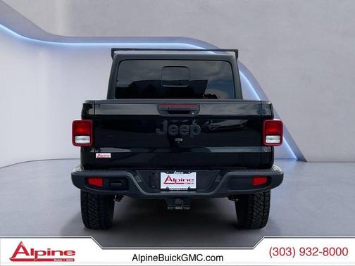 Black Clearcoat 2023 Jeep Gladiator Willys 4x4